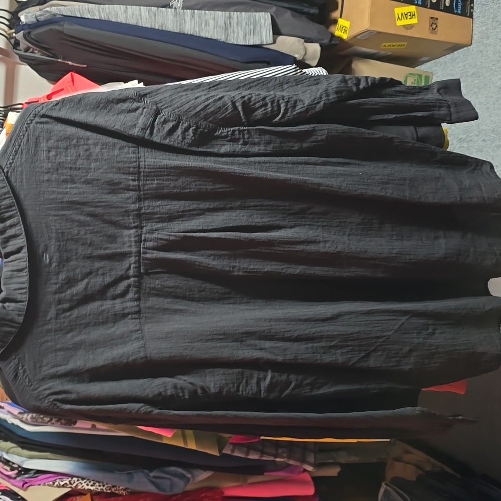 Fabletics Shacket - Picture 2 of 4